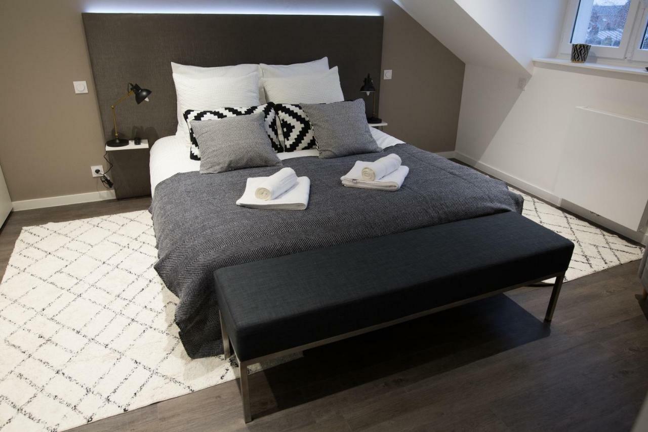 Luxueux Logement Bourgeois De 250 M2 Climatise Lila Exterior foto